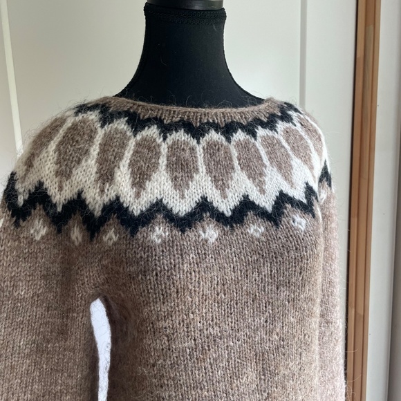 Icelandic Sweater by Farmers Market - Picture 1 of 9